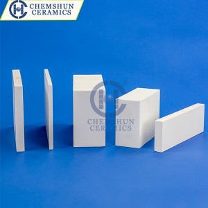 https://www.ceramiclinings.com/alumina-ceramic-tiles/